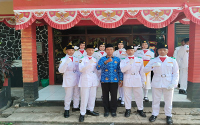 8 Siswa MAS Nurul Iman Sukses Menjadi Paskibraka di Kecamatan Labang